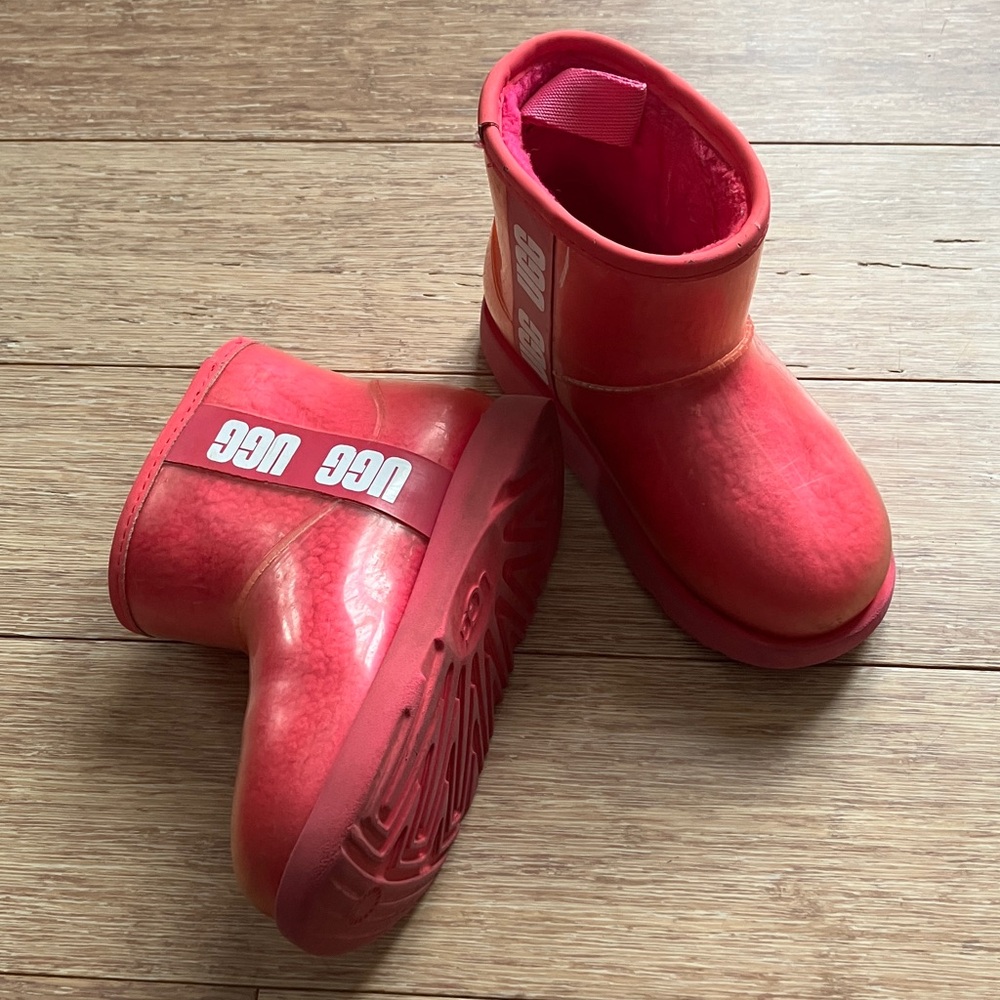 Ugg Classic Clear Mini Boots size 13